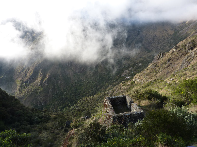 Inca-Hiking-Trail-To-Machu-Picchu-Peru-162