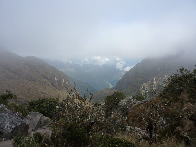 Inca-Hiking-Trail-To-Machu-Picchu-Peru-174