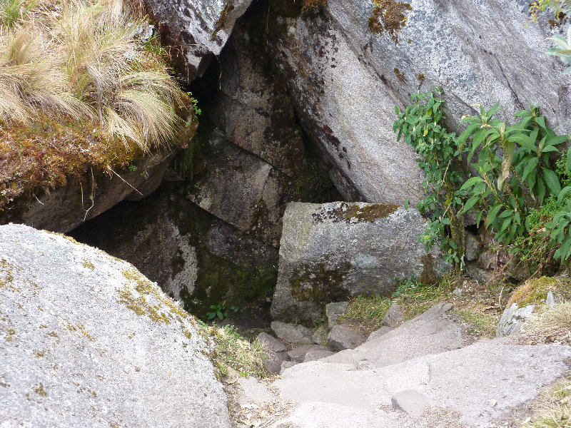 Inca-Hiking-Trail-To-Machu-Picchu-Peru-175