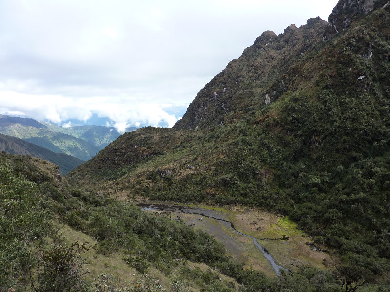 Inca-Hiking-Trail-To-Machu-Picchu-Peru-187
