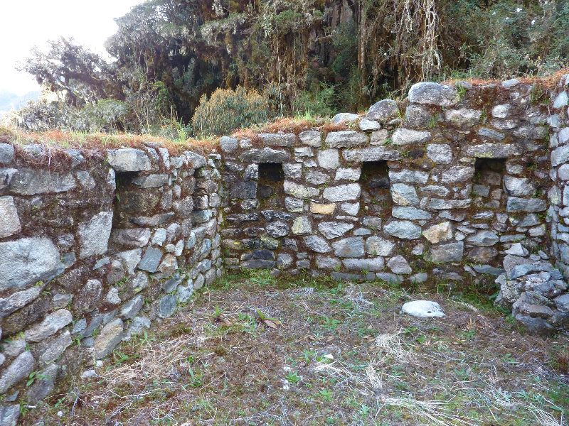 Inca-Hiking-Trail-To-Machu-Picchu-Peru-243