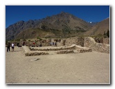 Inca-Hiking-Trail-To-Machu-Picchu-Peru-039