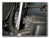 Jeep-Grand-Cherokee-Engine-Air-Filter-Replacement-Guide-012