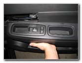 Jeep-Liberty-Door-Panel-Removal-Speaker-Replacement-Guide-012