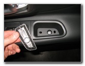 Jeep-Renegade-Interior-Door-Panel-Removal-Speaker-Replacement-Guide-006