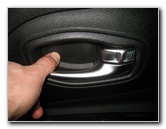 Jeep-Renegade-Interior-Door-Panel-Removal-Speaker-Replacement-Guide-068