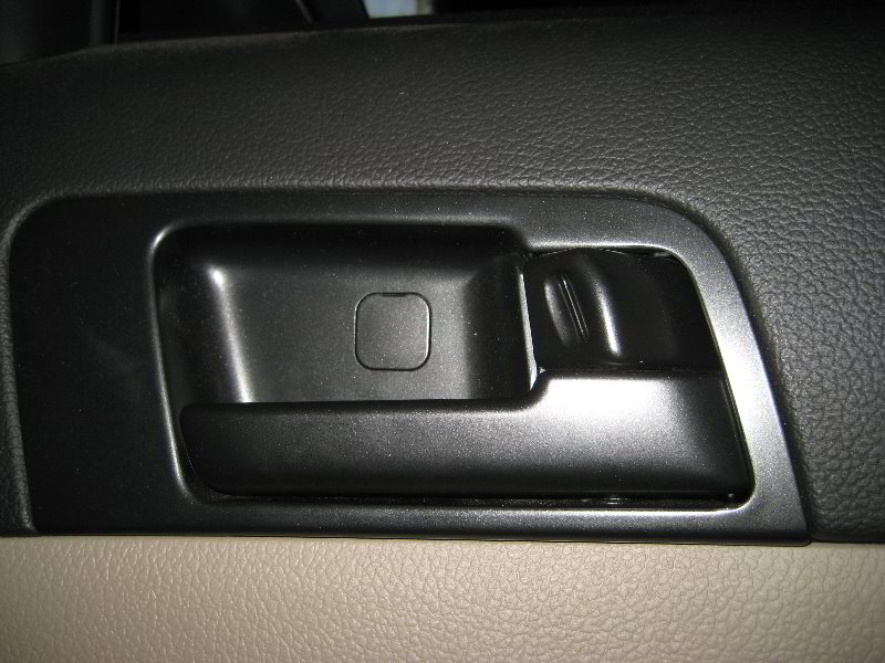 Kia-Optima-Interior-Door-Panel-Removal-Guide-002