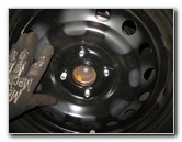 Kia-Rio-Rear-Disc-Brake-Pads-Replacement-Guide-037