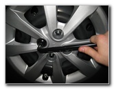Kia-Rio-Rear-Disc-Brake-Pads-Replacement-Guide-040