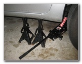 Kia-Sedona-Front-Brake-Pads-Replacement-Guide-003