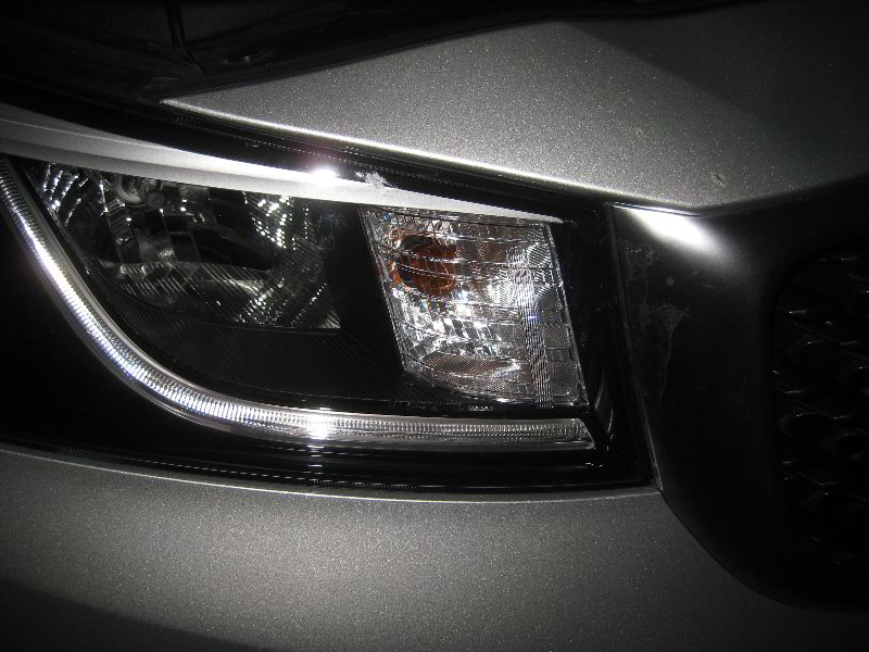Kia-Sedona-Headlight-Bulbs-Replacement-Guide-021