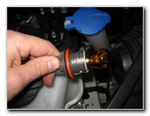 Kia-Sorento-Headlight-Bulbs-Replacement-Guide-024