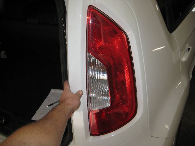 Kia-Soul-Tail-Light-Bulbs-Replacement-Guide-034