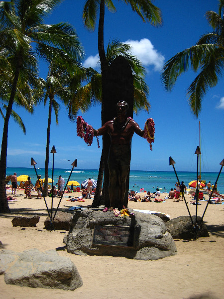 Kuhio-Beach-Park-Waikiki-Beach-Honolulu-Oahu-Hawaii-003