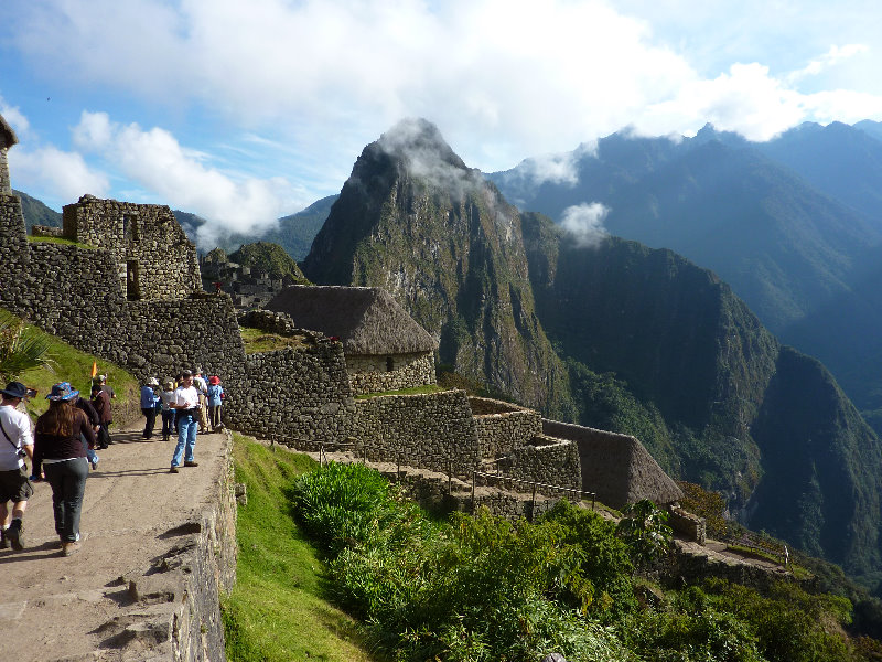 Machu-Picchu-Inca-Trail-Peru-South-America-008