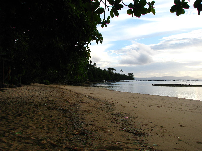 Maravu-Resort-Beverlys-Campground-Beach-Taveuni-Fiji-010
