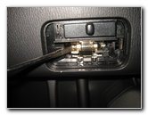 Mazda-MX-5-Miata-Dome-Map-Light-Bulb-Replacement-Guide-007