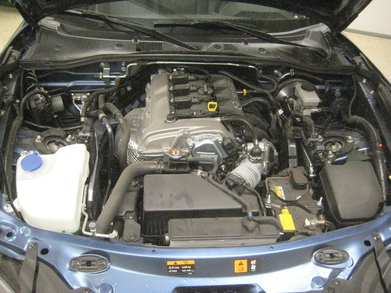 Mazda-MX-5-Miata-Electrical-Fuses-Replacement-Guide-001