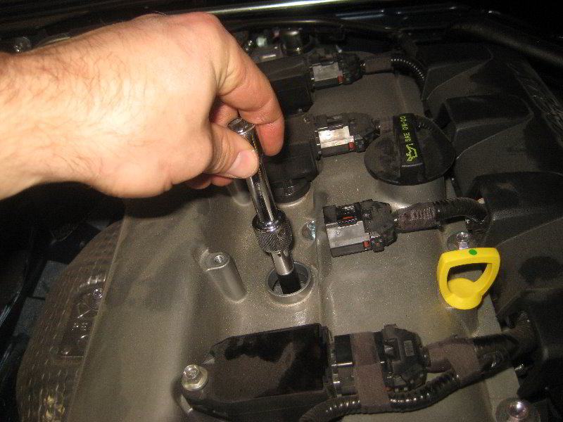 Mazda-MX-5-Miata-Spark-Plugs-Replacement-Guide-015