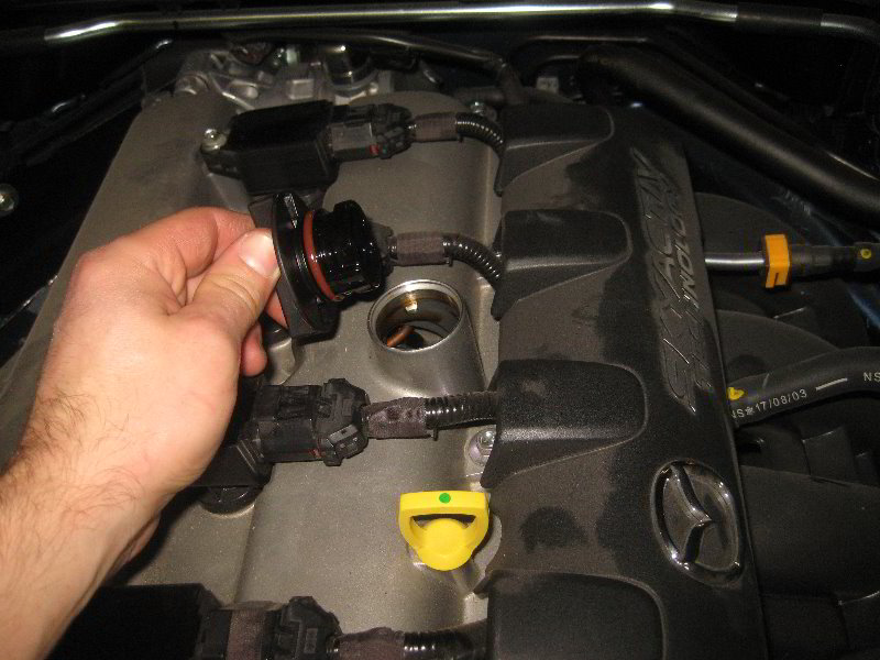 Mazda-MX-5-Miata-Engine-Oil-Change-Filter-Replacement-Guide-003