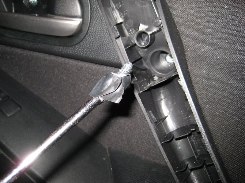 Mazda-Mazda3-Interior-Door-Panel-Removal-Guide-049
