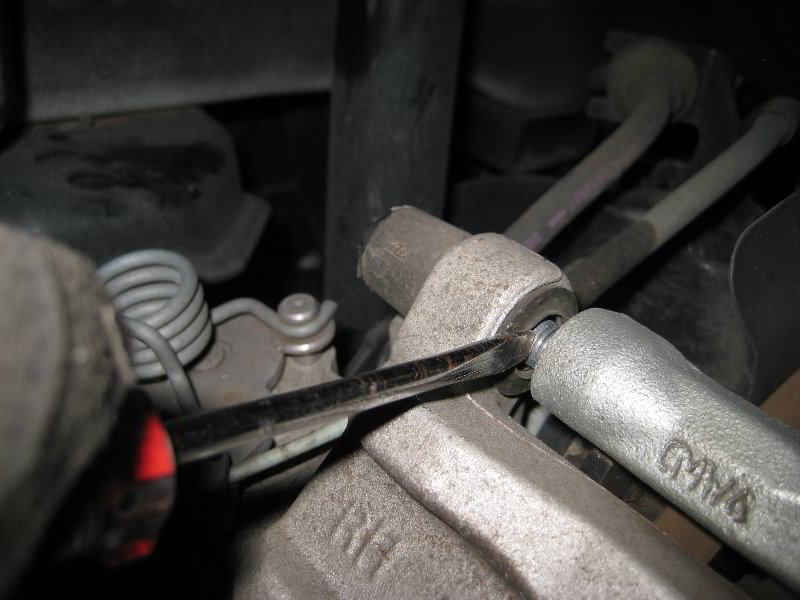 Mazda-Mazda3-Rear-Brake-Pads-Replacement-Guide-017