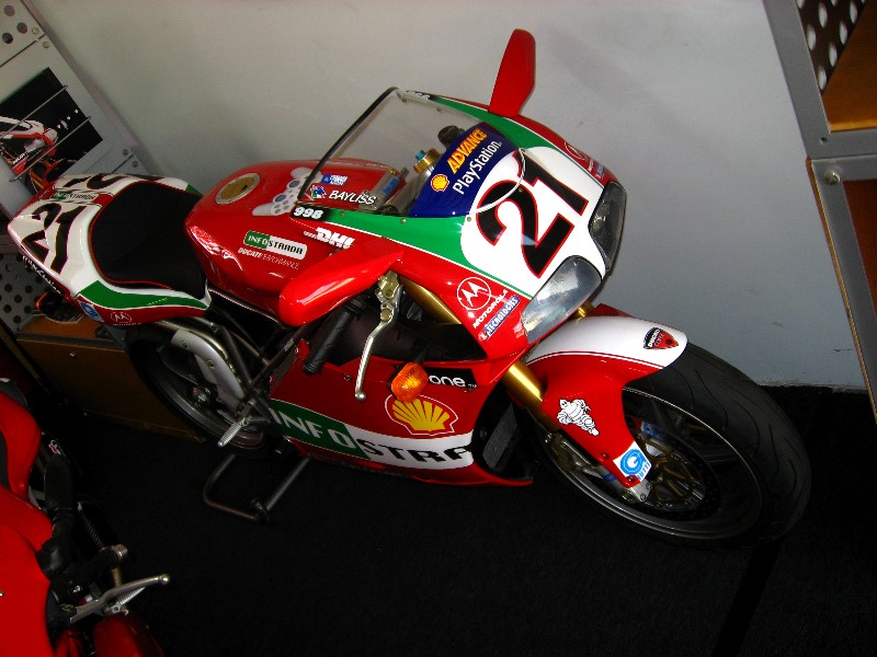 Melilli-Moto-Ducati-Sales-Parts-Service-002