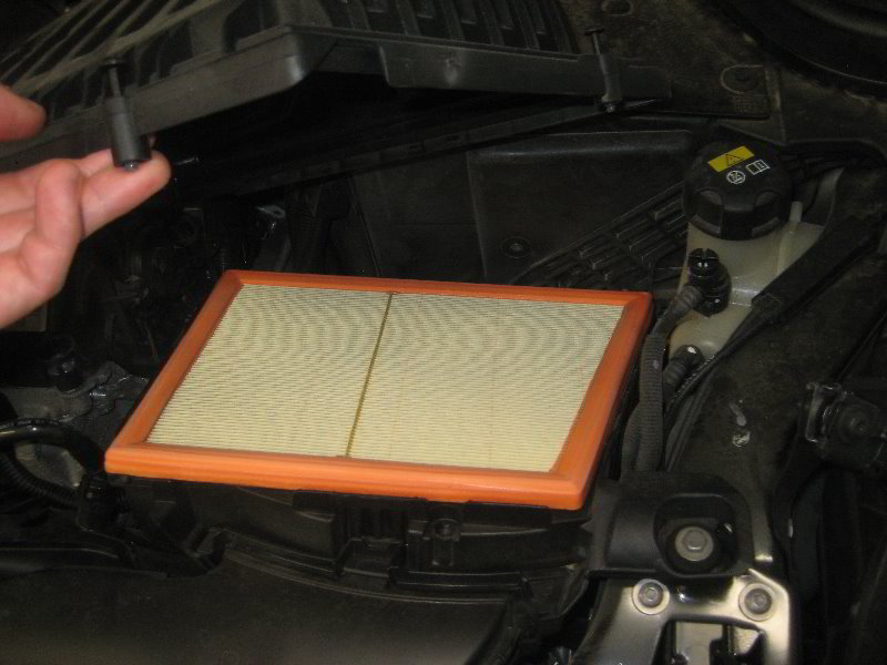 Mini-Cooper-Engine-Air-Filter-Replacement-Guide-006