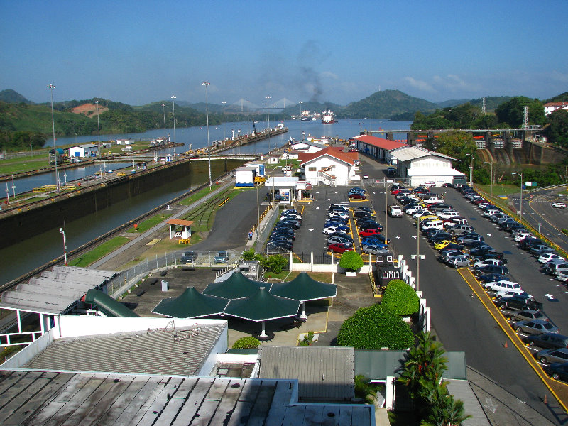 Miraflores-Locks-Panamax-Ship-Panama-Canal-006