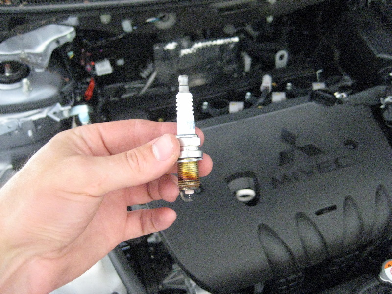 Mitsubishi-Lancer-MIVEC-Engine-Spark-Plugs-Replacement-Guide-018