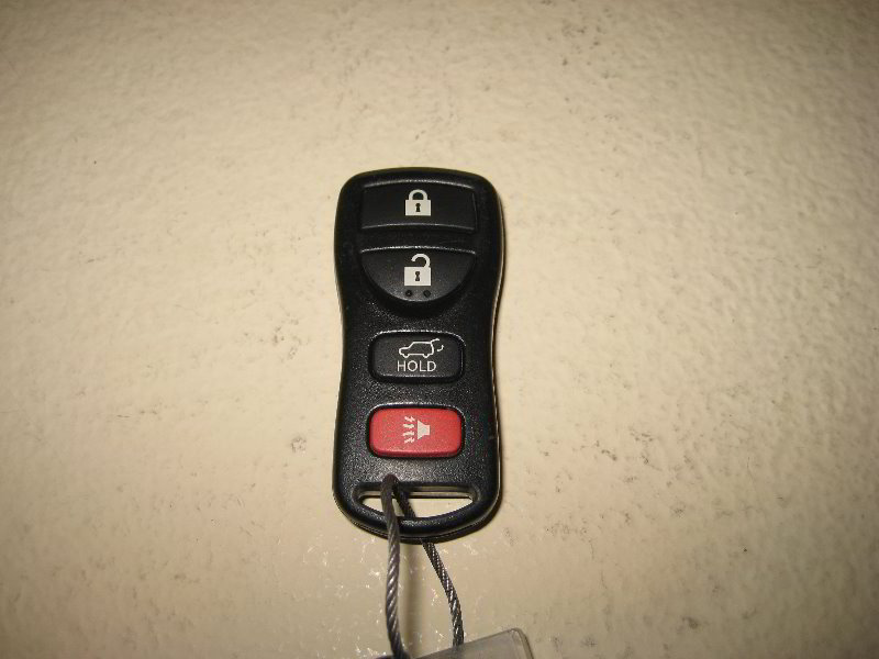 Nissan-Armada-Key-Fob-Battery-Replacement-Guide-001