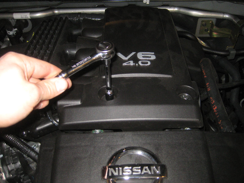 Nissan-Frontier-VQ40DE-V6-Engine-Serpentine-Belt-Replacement-Guide-050
