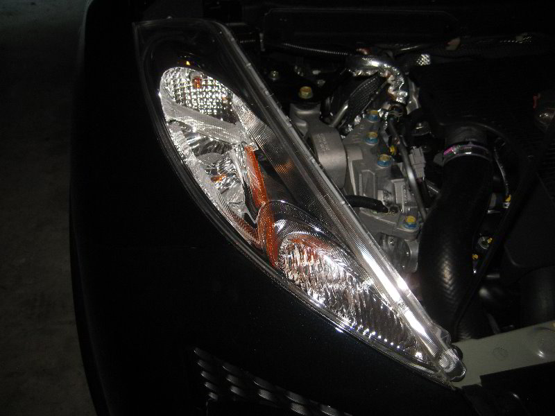 Nissan-Juke-Headlight-Bulbs-Replacement-Guide-020