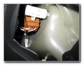Nissan-Versa-Hatchback-Tail-Light-Bulbs-Replacement-Guide-008