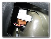 Nissan-Versa-Hatchback-Tail-Light-Bulbs-Replacement-Guide-027