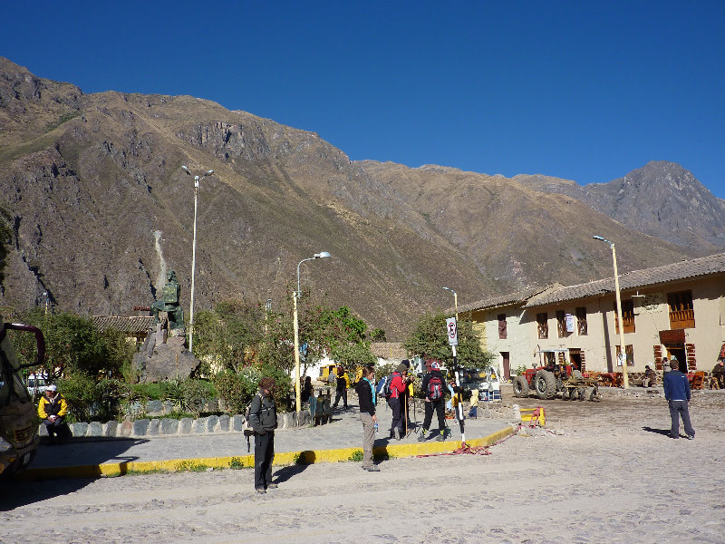 Ollantaytambo-Town-Sacred-Valley-Peru-025