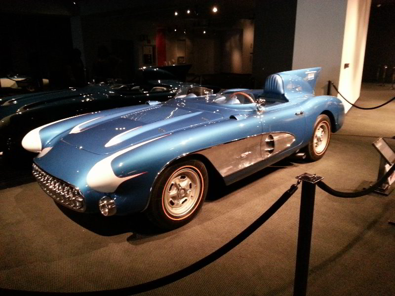Petersen-Automotive-Museum-Los-Angeles-CA-035
