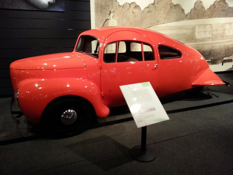 Petersen-Automotive-Museum-Los-Angeles-CA-051