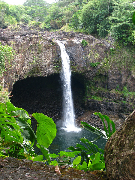 Rainbow-Falls-Wailuku-River-State-Park-Hilo-Big-Island-Hawaii-005