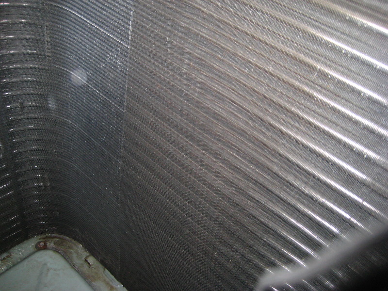 Rheem-Classic-HVAC-Condenser-Coils-Cleaning-Guide-027