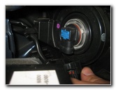 Subaru-Forester-Headlight-Bulbs-Replacement-Guide-011