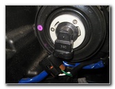 Subaru-Forester-Headlight-Bulbs-Replacement-Guide-016