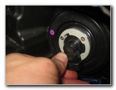 Subaru-Forester-Headlight-Bulbs-Replacement-Guide-021