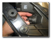 Subaru-Forester-Headlight-Bulbs-Replacement-Guide-025