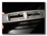 Subaru-Outback-Rear-Window-Wiper-Blade-Replacement-Guide-007