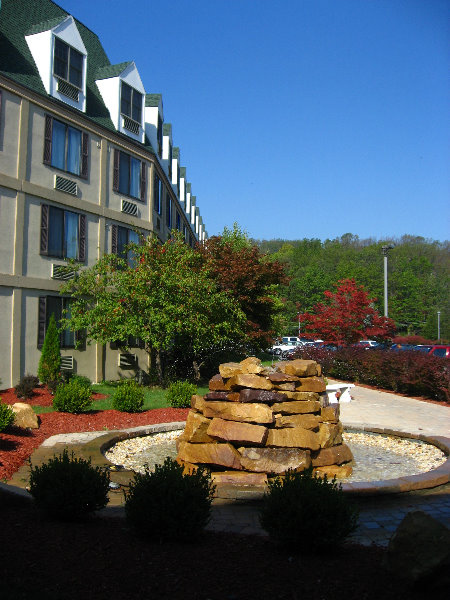 The-Chateau-Resort-Tannersville-PA-001