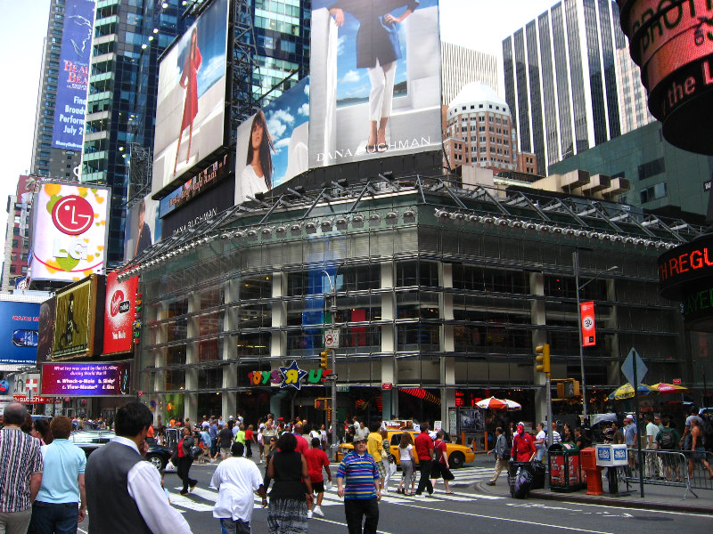 Times-Square-NYC-NY-039