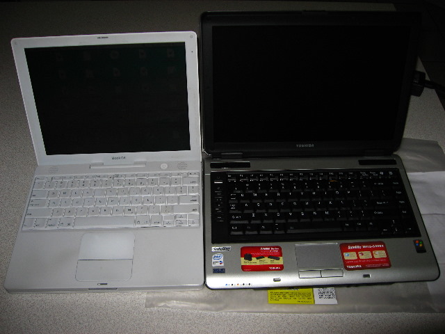 Toshiba-Satellite-M115-S3094-Laptop-Review-022