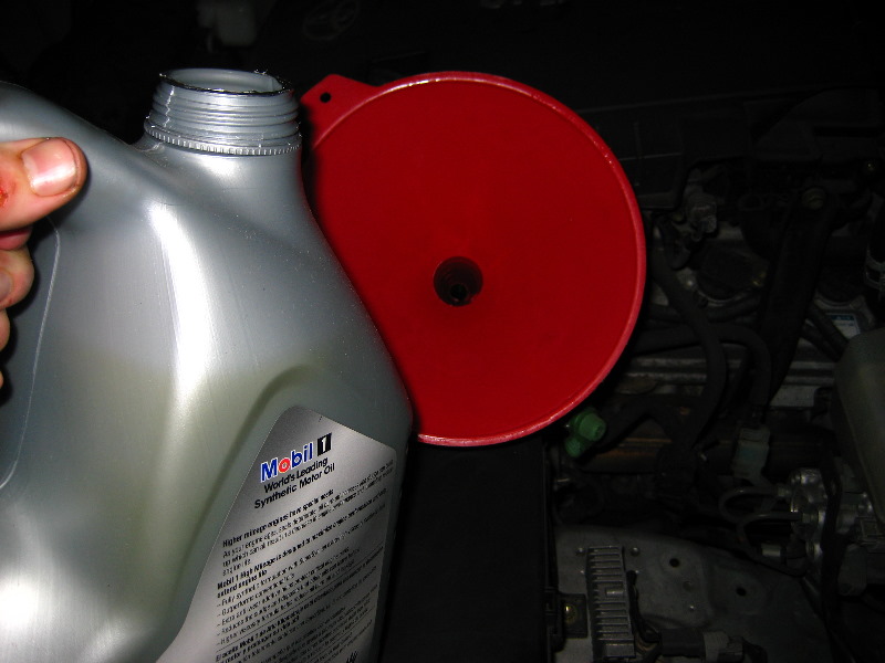 Toyota-4Runner-V6-Engine-Oil-Change-Guide-020