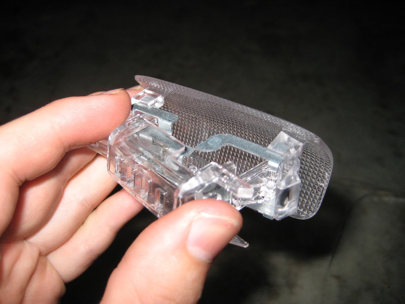 Toyota-Camry-Courtesy-Step-Light-Bulbs-Replacement-Guide-006